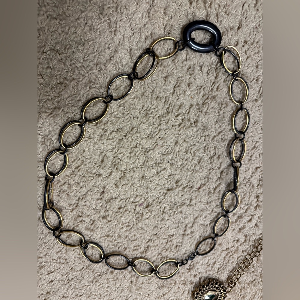 Banana Republic Gold and Black Oval Link Necklace